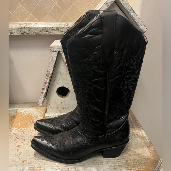 Circle G Black Cross Embroidered Western Heeled Boots Size 9 - Picture 2 of 10